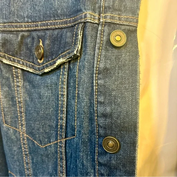 Forever 21 Indigo Denim Jacket - Picture 6 of 16